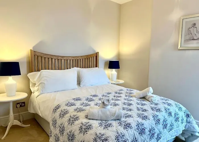 Cozy Family Flat In Twickenham