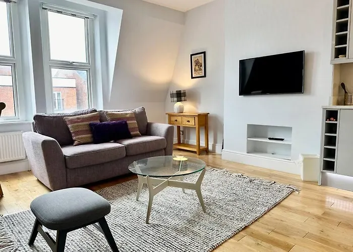 Cozy Family Flat In Twickenham