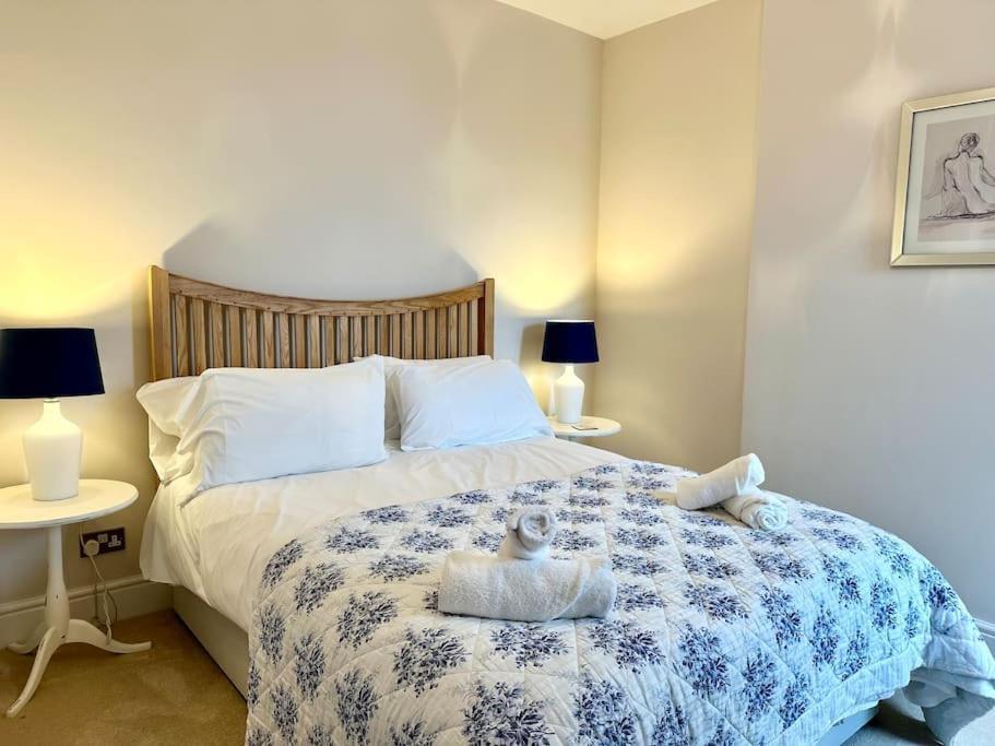 Cozy Family Flat In Twickenham
