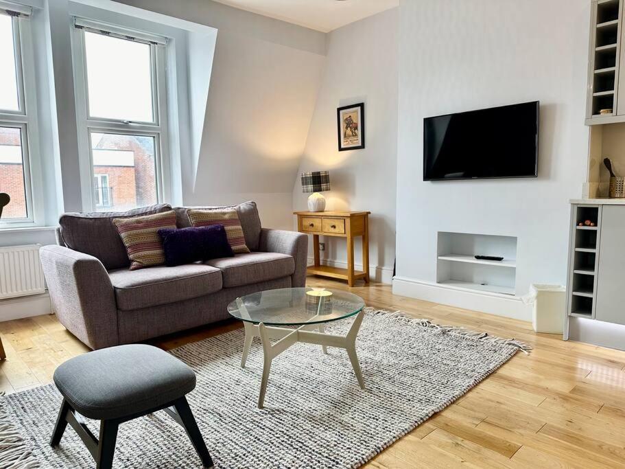 Cozy Family Flat In